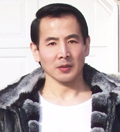 Yulin Song, PhD Headshot