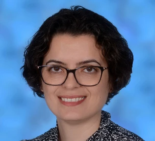 Robabeh Rahimi, PhD, DABR, MBA (mini_Healthcare) Headshot