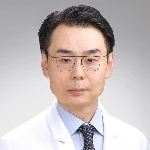 Zhe Chen, MD, PhD Headshot